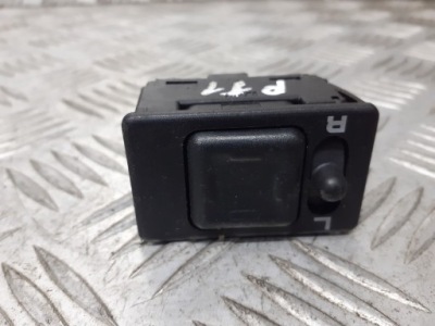 Панель регулировки зеркал nissan primera p11 фото №1