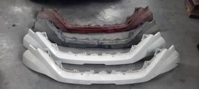 Iveco daily рестайлінг  24- накладка молдинг решітка решітка перед передня 5803131228 фото №1