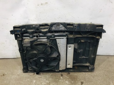 Pas передний радиатор citroen ds3 1,6 vti #135 фото №1