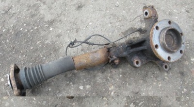 Vw crafter 2.5tdi амортизаторна стійка поворотний кулак правий перед фото №1