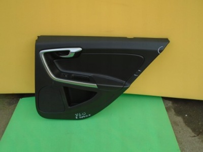 Volvo v60 обшивка двері правий задня r-design фото №1