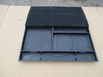 Лоток бардачок багажника kia ceed kombi 2006- фото №1