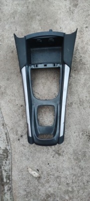 Citroen c4 ii рамка тунель середнього 98042213zd фото №1