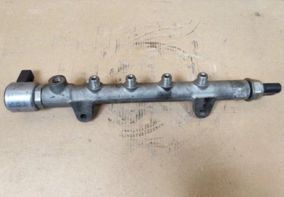 Молдинг упорскування common rail - mercedes infiniti - a6510700495 r42240a фото №1