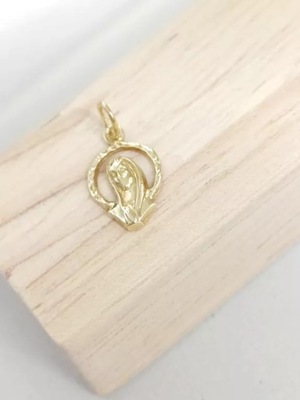 ZŁOTY MEDALIK P585 0,50G