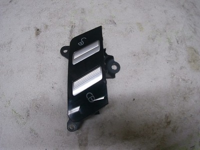 Переключатель замка mercedes-benz оригинальный номер 2218201210 фото №1