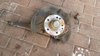 Поворотний кулак ступиця передня ліва mercedes w210 amg фото №1