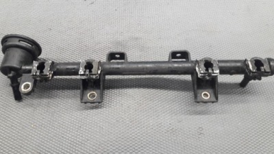 95186100 молдинг упорскування citroen 1.8 фото №1