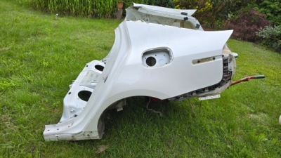 Крыло задняя левый правый поддон kia stinger фото №1