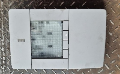 Лампа освітлення салону перед 13157638 opel vectra c kombi lift 05-09 фото №1