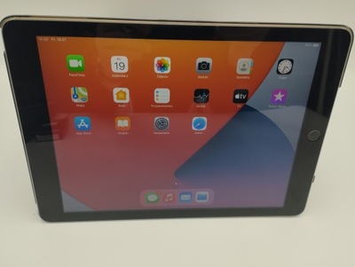 Tablet Apple iPad (5th Gen) 9,7" 2 GB / 32 GB szary