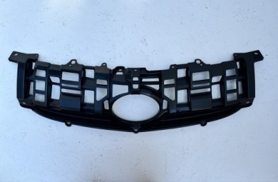 Toyota prius iii решітка радіатора решітка радіатора решітка бампера 53111-47020 фото №1