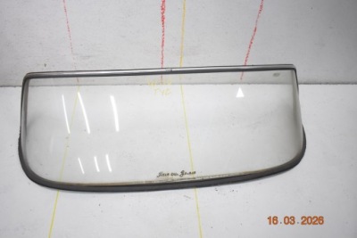 Стекло задняя mercedes w110 w111 фото №1