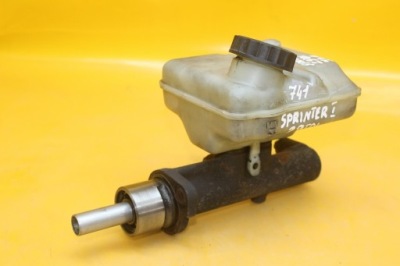 Помпа тормозная mercedes sprinter i 2.9 tdi a0004316301 a0024313502 фото №1