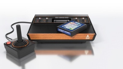 ATARI 2600+
