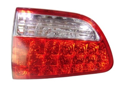 Лампа кришки правий задня citroen c-crosser фото №1