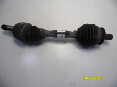 Mercedes w117 w156 w176 w245 привідний вал перед ліва фото №1