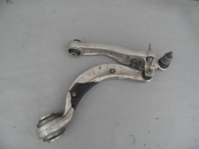 Важіль правий перед jaguar xe x760 фото №1