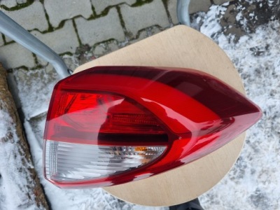 Hyundai tucson 3 15-18 фара правый  задняя led оригинал фото №1