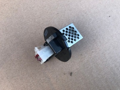 Резистор резистор вентилятор suzuki ignis 2000-2003 фото №1