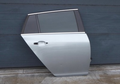 Дверь правый задняя z179 silver lake opel insignia a kombi фото №1