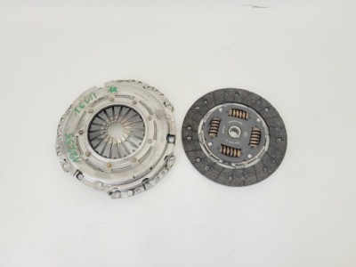 Сцепление диск прижим 1.6 vti peugeot partner iii 08-18 323075110 фото №1