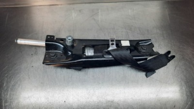 Pas безопасности перед правый 39818796 volvo v70 iii xc70 ii фото №1