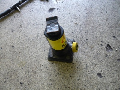 Подъемник домкрат f57d-17a083-ea ford explorer фото №1