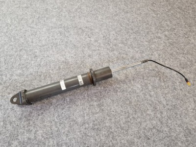 Porsche 911 991 99133305716 амортизатор задняя оригинальный номер фото №1