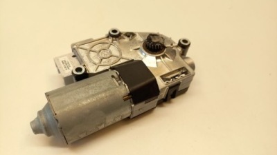 Porsche cayenne 7p5 моторчик люк фото №1