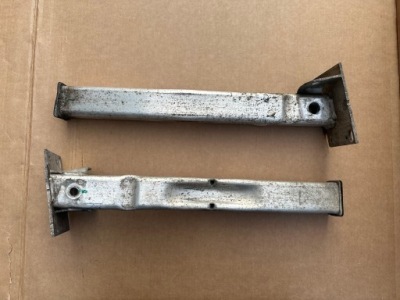 Peugeot 308 t7 зона деформації перед кронштейн фото №1