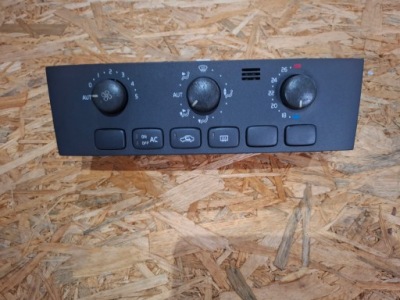 Панель кондиционера volvo оригинальный номер 0142699g04 фото №1