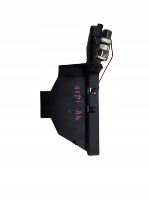 Клемма плюсовая audi a6 k98j4590 фото №1