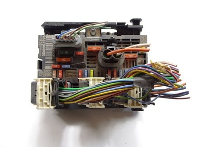 Модуль bcm peugeot 5008 i фото №1