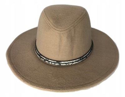 kapelusz beżowy z paskiem duże rondo