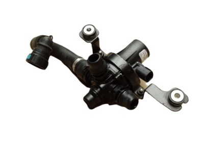 Насос воды f-pace range rover velar m8a28d108ad фото №1