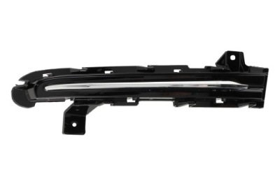 Volvo v40 2016 lift левая решётка заглушка бампера с хром фото №1