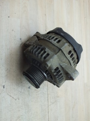 Land cruiser 3.0d генератор оригинал 27060-30130 фото №1