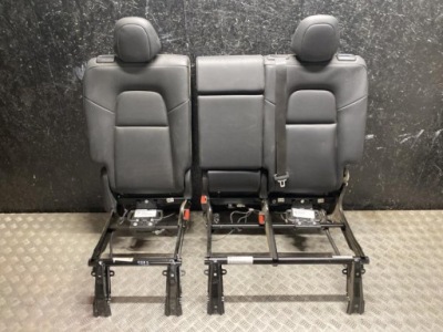 Сидіння задній tesla model y 2021 фото №1