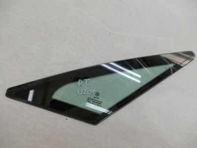 Mercedes e w207 c207 скло кузовна правий задня фото №1