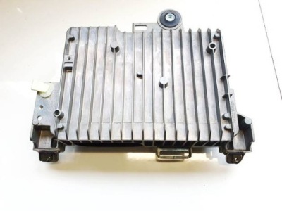 Tesla model y комп'ютери 2023 0516762 1497319-00-e фото №1