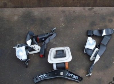 Subaru legacy outback 10-13 pas задній задня фото №1