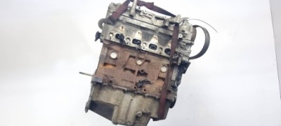Двигатель стойку k4m 714 1.6 renault clio 2 фото №1