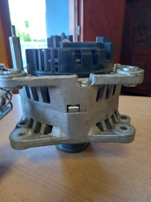 Генератор 06f903023f audi a3 8p 2005r фото №1