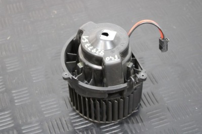 Воздуходувка вентилятор отопителя bmw 1 f40 9297751 фото №1