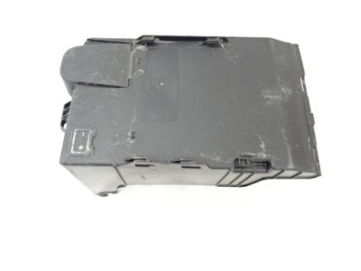 Citroen c3 3 крышка накладка корпус аккумулятор фото №1