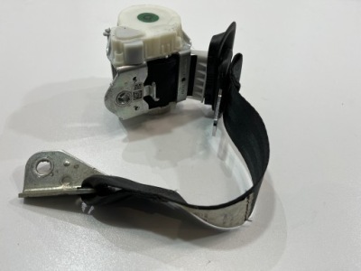 Pas правый задняя vw jetta 5c 5c6857806d фото №1