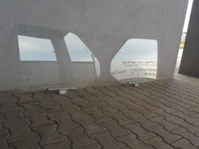 Vw t4 стекло боковое  левая правая дверь передних фото №1