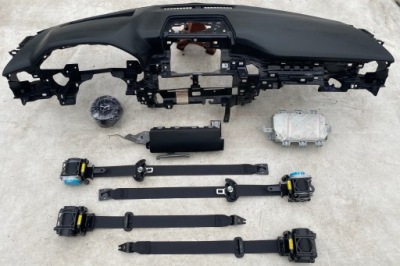 Mazda cx90 панель приладів консоль панель приладів pulpit подушка безпеки подушки безпеки повітряні ремені pas фото №1