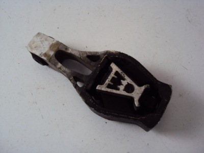 Подушка двигуна peugeot 3008 ii 2016- фото №1